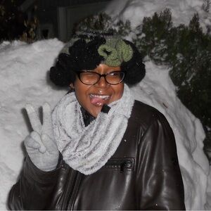 Meet your Posher, Roshae